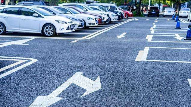 地下車(chē)庫(kù)怎樣停車(chē)最方便快捷？